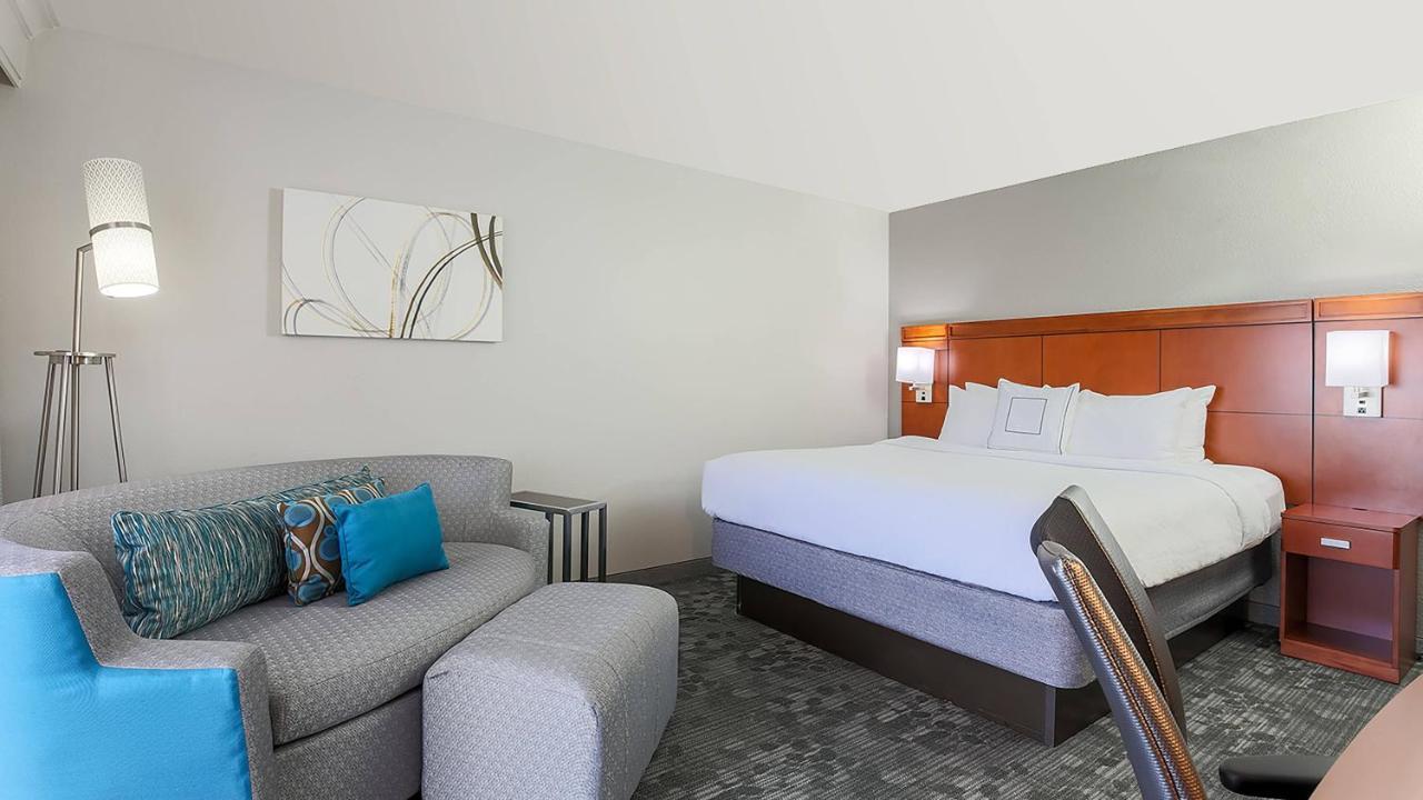 Courtyard By Marriott Monroe Airport Hotel Eksteriør billede