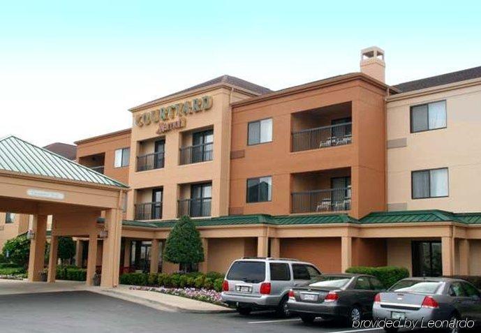 Courtyard By Marriott Monroe Airport Hotel Eksteriør billede